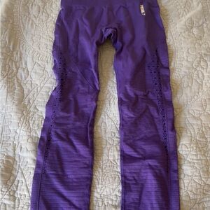 Gym shark purple leggingss